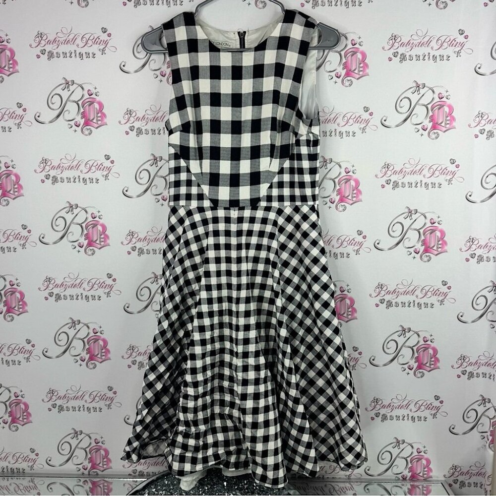 Maggy London dress picnic plaid checkered Black and White Checkered Dress